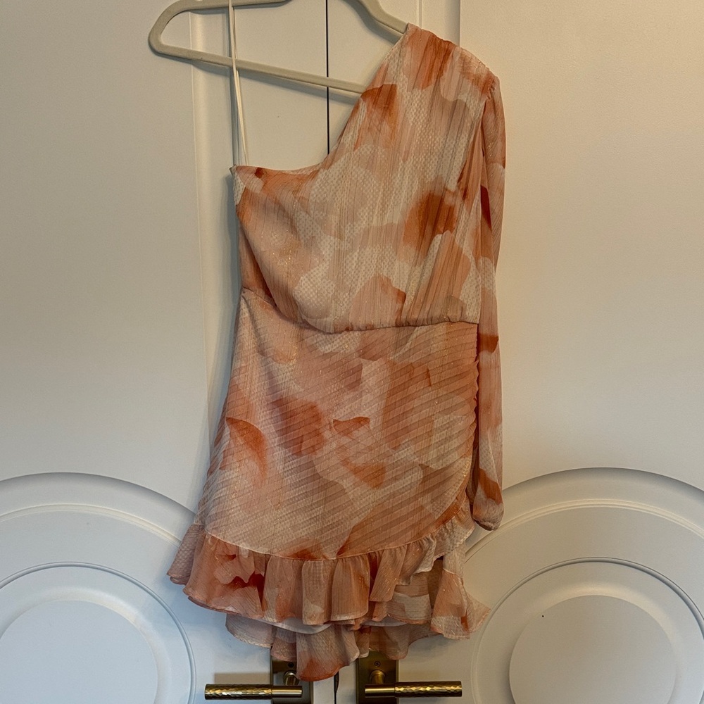 Brand new without tag Express Coral & Blush One-Shoulder ROMPER